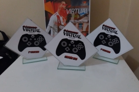 Em sua terceira temporada, temos um novo campeão no campeonato de futebol virtual (Xbox 360) em Oeiras